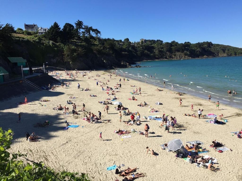 Spacieuse Maison Typique Pour 10 Personnes Vue Mer Plage A 10 Minutes A Pied- Ideale Pour Des Vacances Ou Un Weekend En Famille Ou Entre Amis Étables Exterior photo
