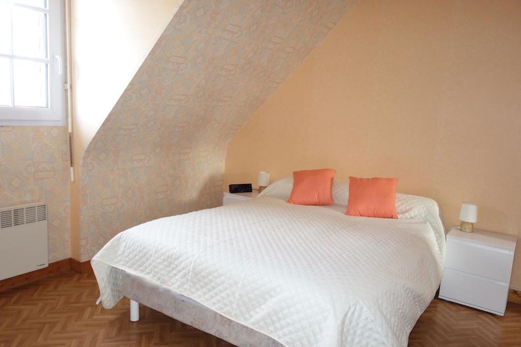 Spacieuse Maison Typique Pour 10 Personnes Vue Mer Plage A 10 Minutes A Pied- Ideale Pour Des Vacances Ou Un Weekend En Famille Ou Entre Amis Étables Exterior photo