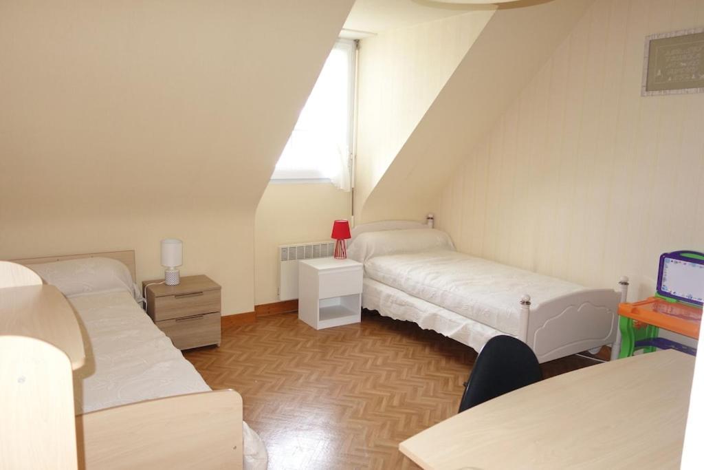 Spacieuse Maison Typique Pour 10 Personnes Vue Mer Plage A 10 Minutes A Pied- Ideale Pour Des Vacances Ou Un Weekend En Famille Ou Entre Amis Étables Exterior photo